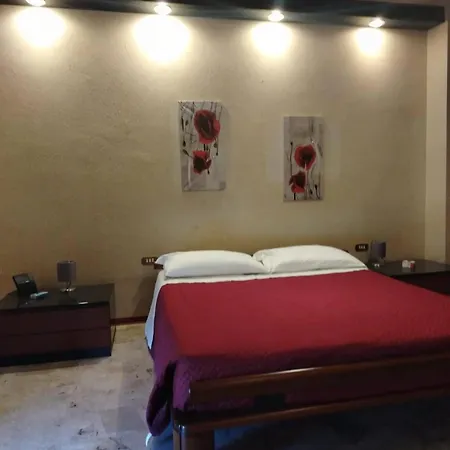 L'attico Di Ovidio 2 Apartment